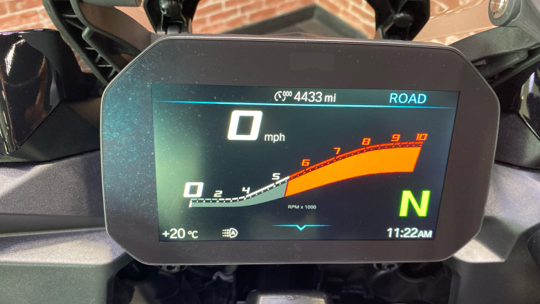 BMW F900 XR (25MY)